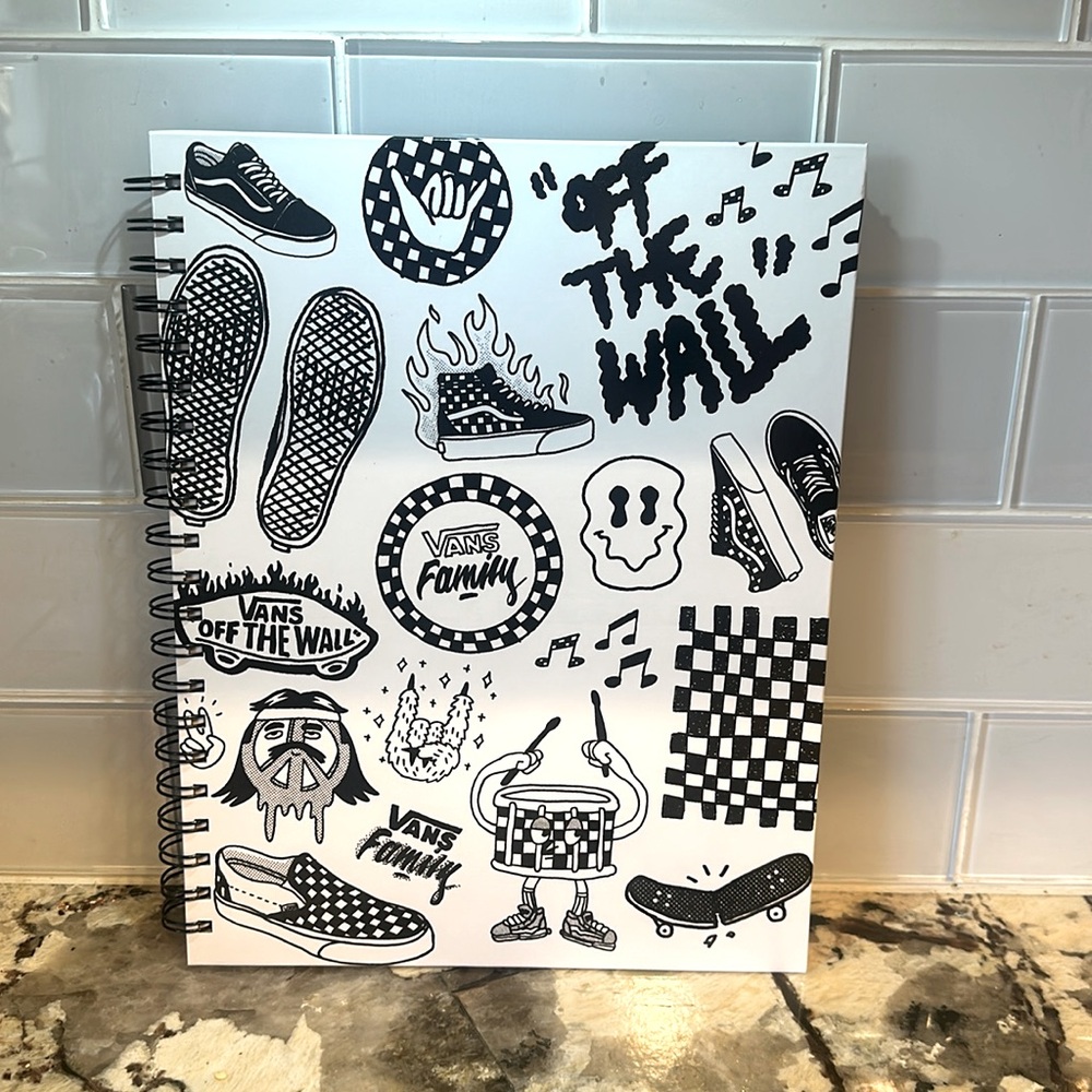 VANS Spiral Notebook 100 Pages Family Exclusive Drawing Sketch VN000DNXN0A1